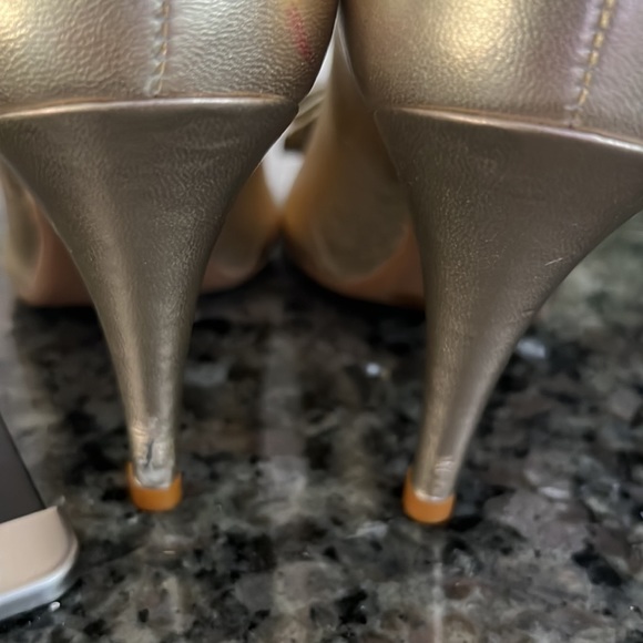 Gianni Bini Gold Heels - Picture 3 of 8